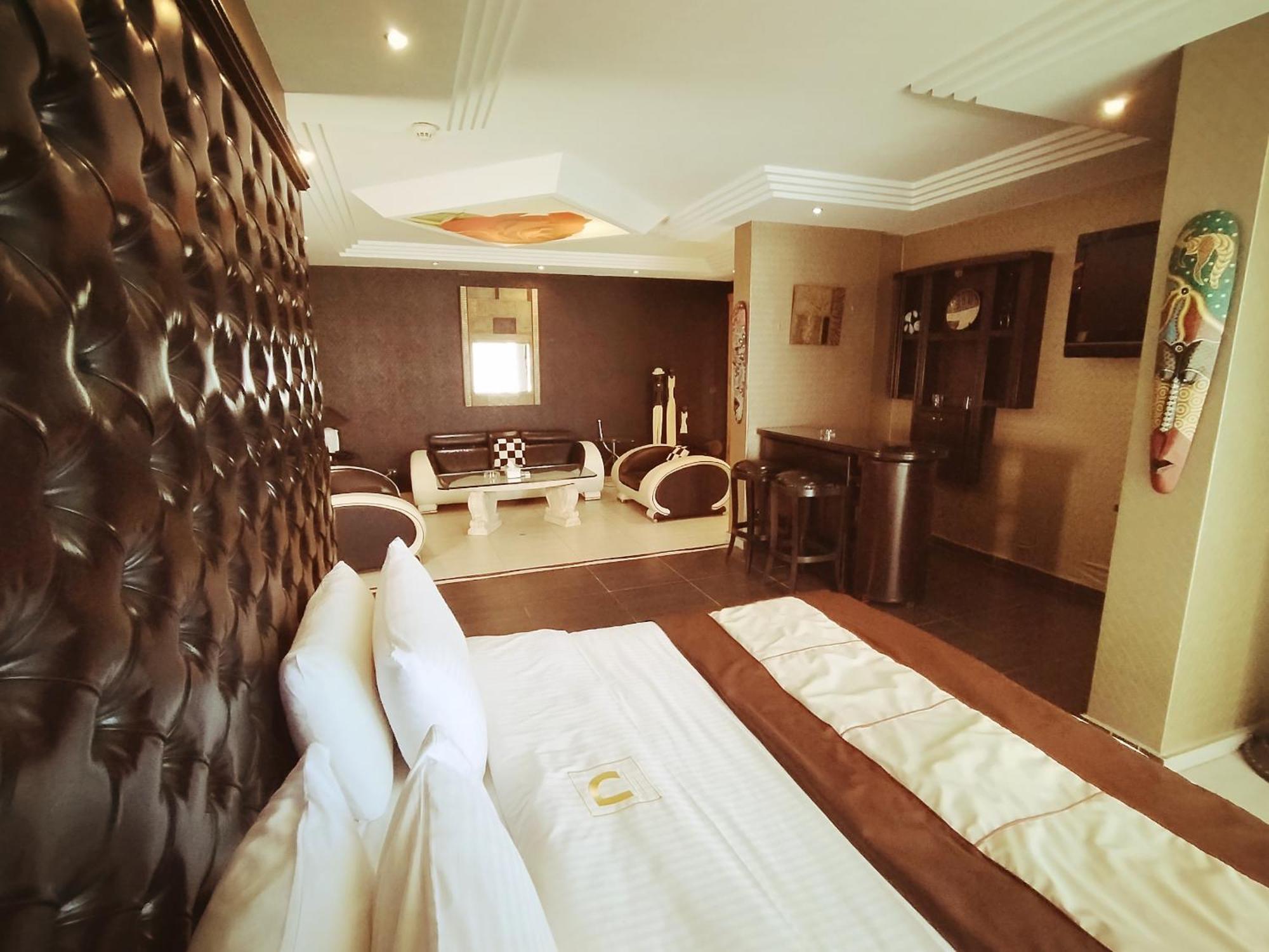 Dolls Hotel By Eurostars (Adults Only) Jounieh Exterior foto